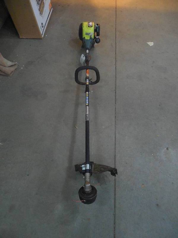 4-Cycle 30cc Attachment Capable Curved Shaft Gas Trimmer