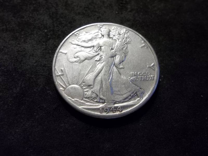 1944 D Walker Half Dollar