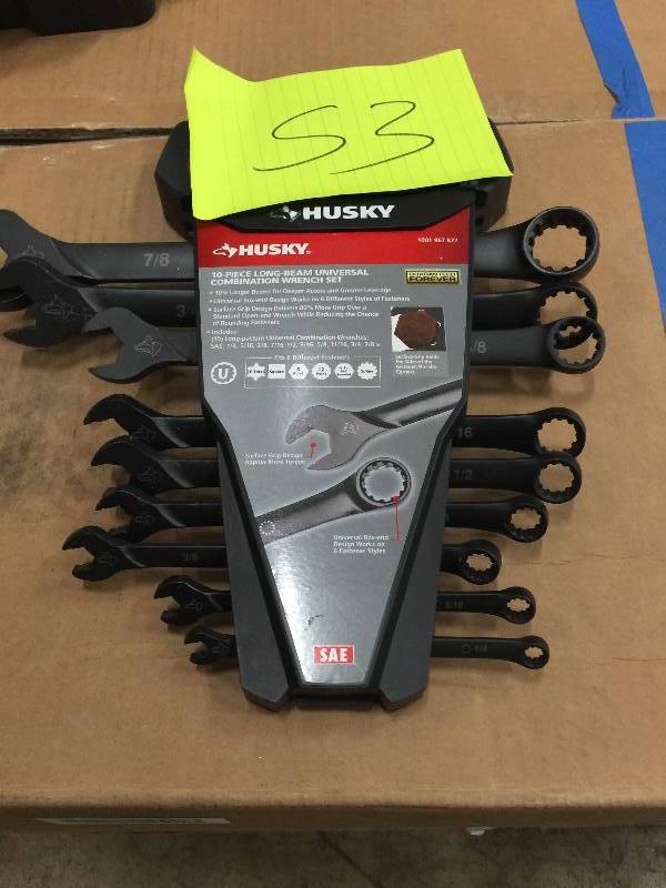 lot 53 image: Husky SAE Long-Pattern Universal Combination Wrench Set 9 PC