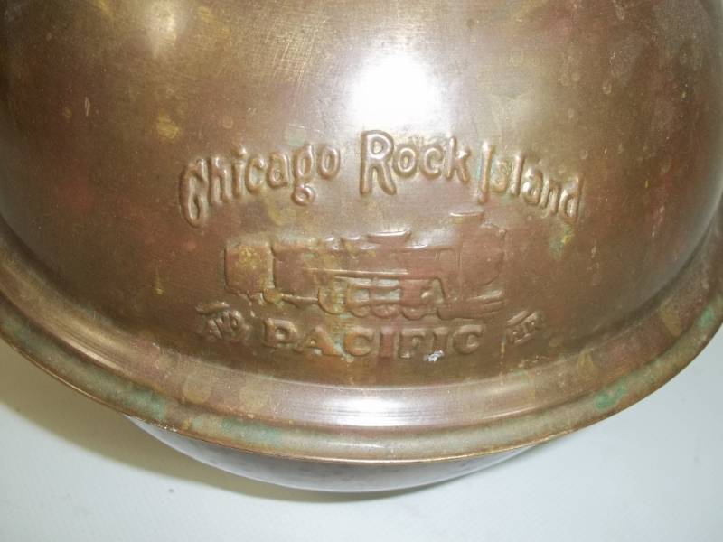 lot 5 image: Chicago Rock Island Railroad Spittoon