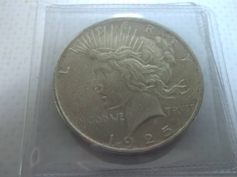 lot 24 image: 1925 Peace Dollar