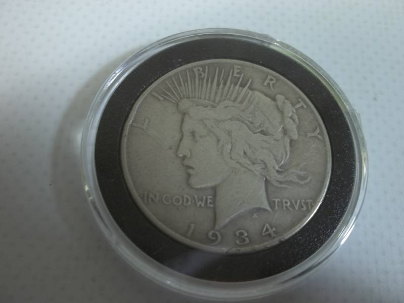 lot 29 image: 1934 Peace Dollar