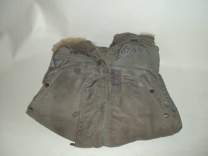 lot 63 image: Vintage Military  Air force Bomber Jacket