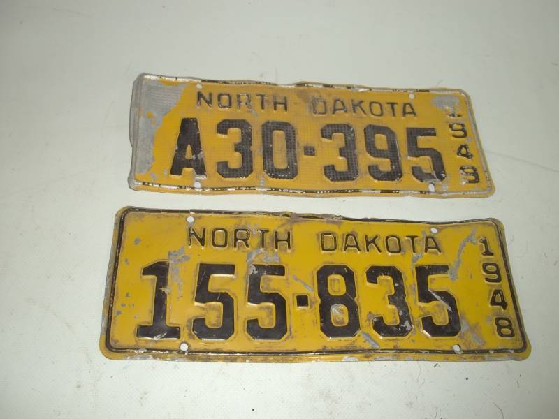 lot 85 image: 1948 & 1949 North Dakota License Plates