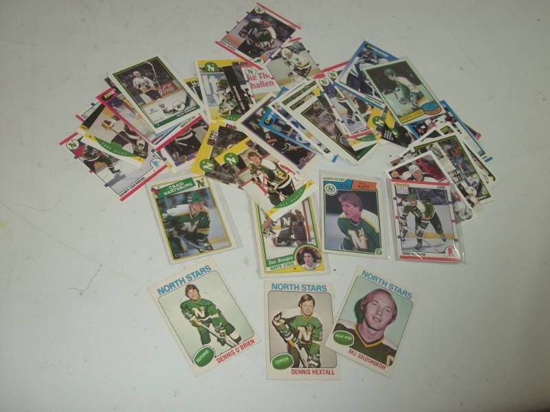 lot 94 image: Northstars Hockey Cards
