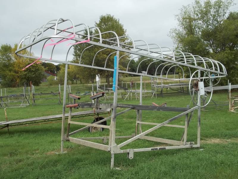 lot 4 image: Shore master 96 Wide Boat Lift 2000 pound capacity with 19 Canopy White