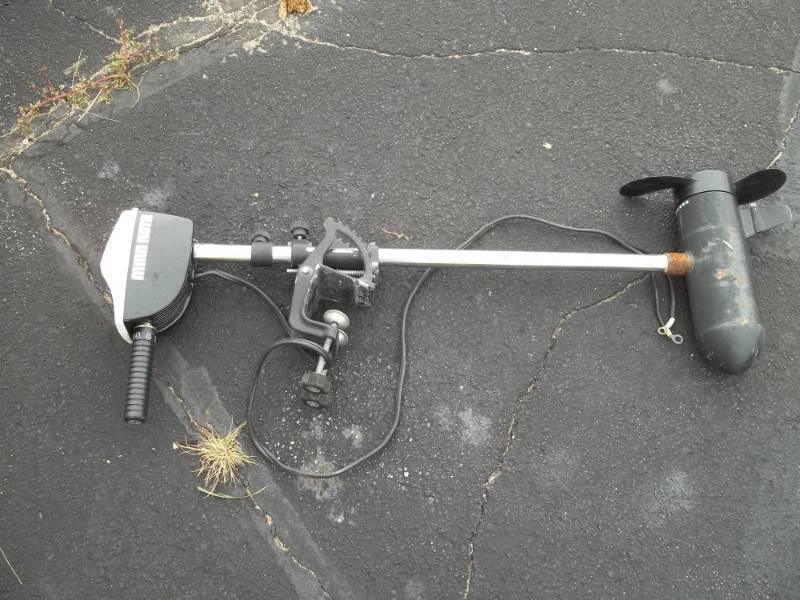 lot 9 image: Minnkota Trolling Motor 95