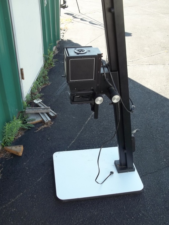 lot 185 image: Vivitar Photo Enlarger