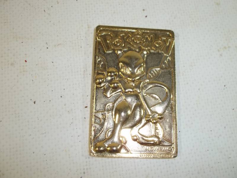 lot 202 image: Pokemon Collector Burger King Pokemon 23K Gold Plated Card