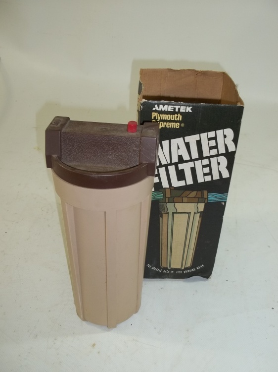 lot 216 image: Water Filter
