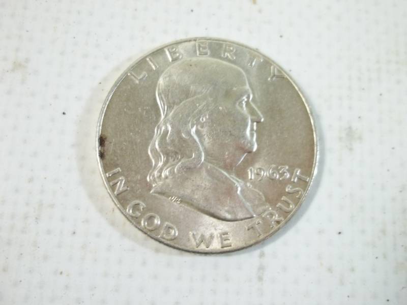 lot 233 image: 1963 Benjamin Franklin Half Dollar