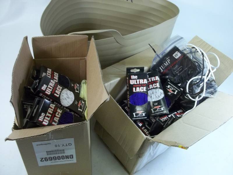 lot 246 image: 2 boxes of Assorted Shoelaces with basket
