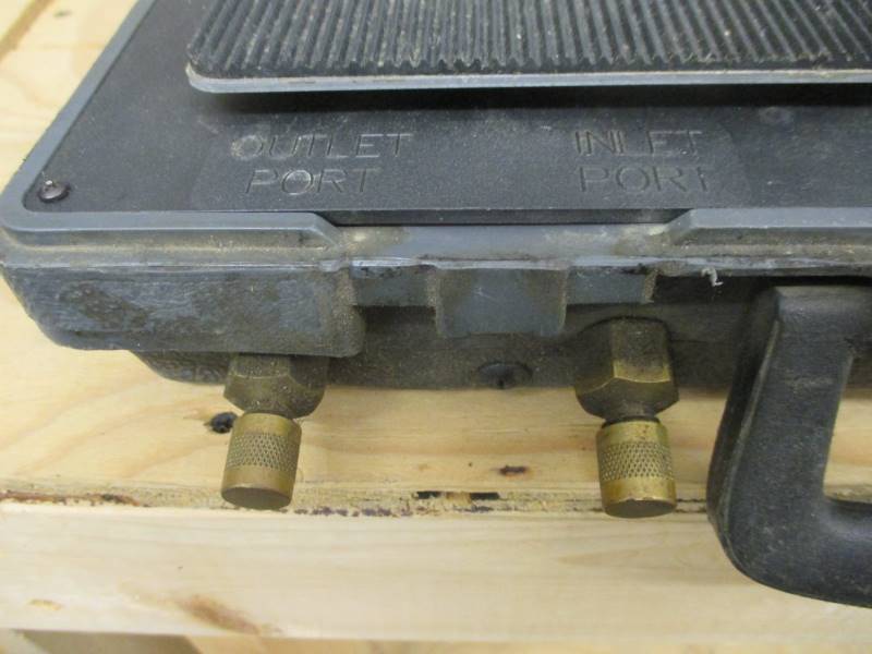 lot 34 image: Compute-A-Charge Refrigerant Scale