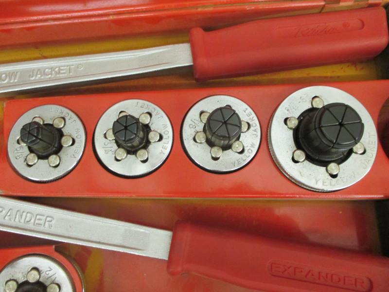 lot 40 image: Yellow Jacket Tube Expander