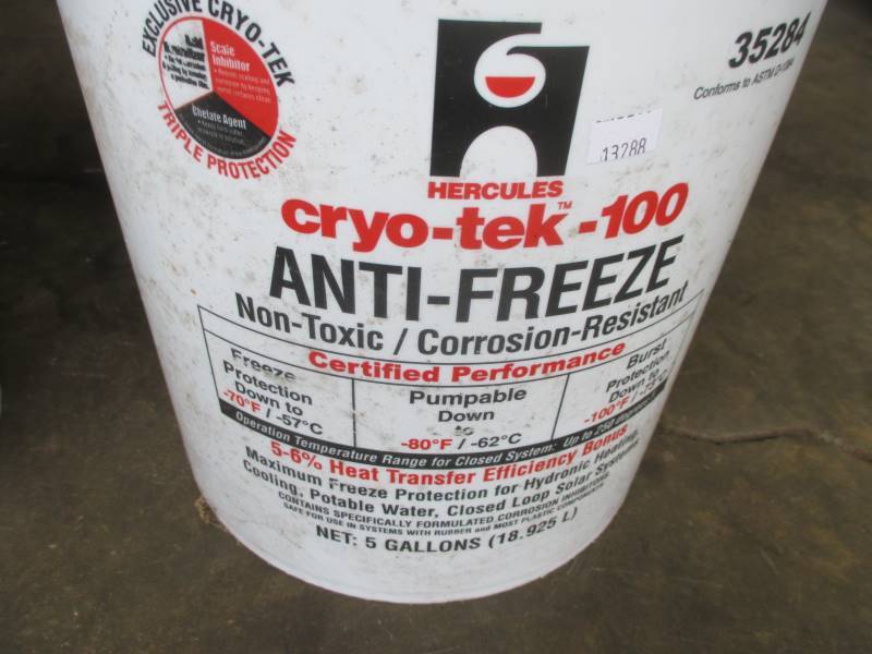 lot 69 image: Mini Split Bib Kit, (Full) 5gal Antifreeze, 2 12gal Hydraulic Oil