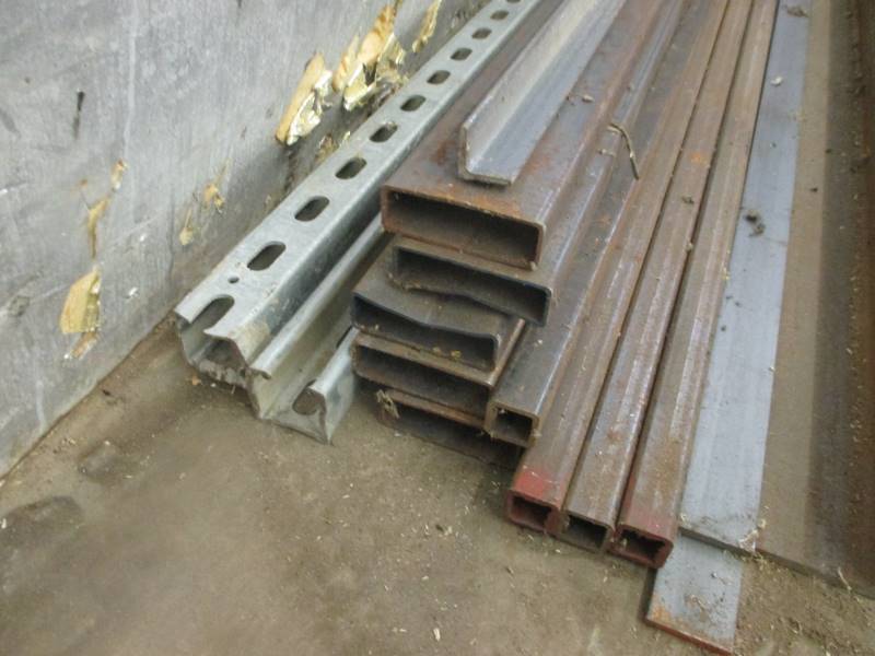 lot 72 image: Steel Stock