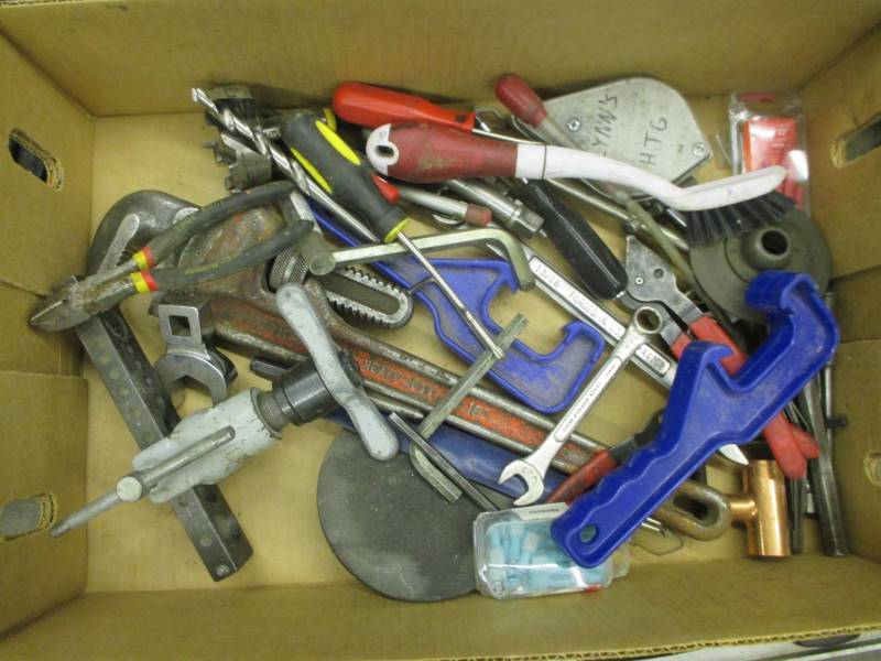 lot 85 image: Misc. Tools (see pics)