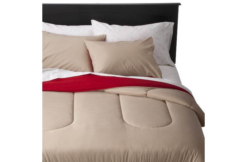 Damaged Package Solid Comforter - Room Essentials