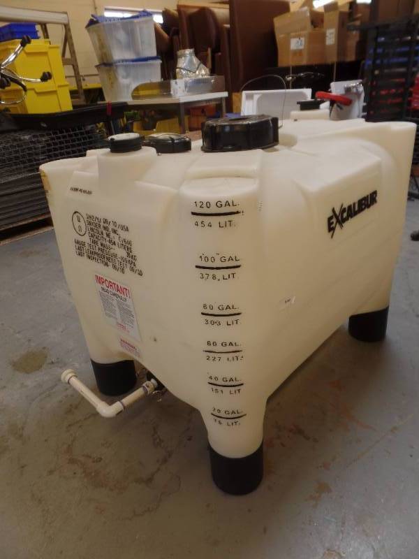 PLASTIC IBC TANK