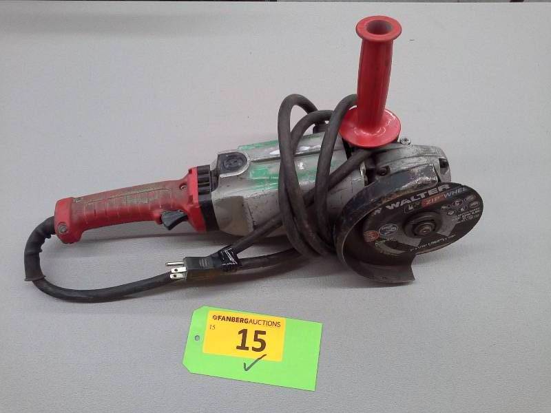 lot 15 image: Milwaukee Heavy Duty Sander