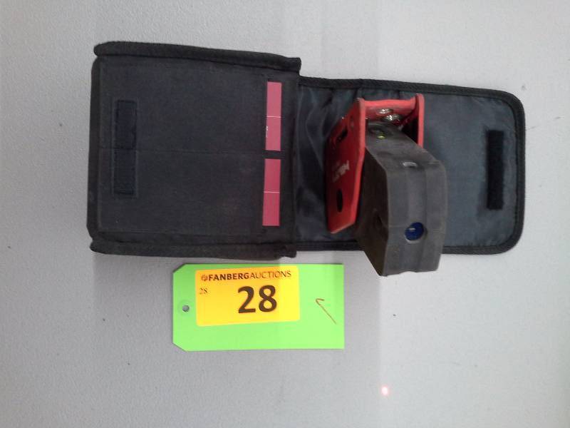 lot 28 image: Hilti PMP 34 Laser Level