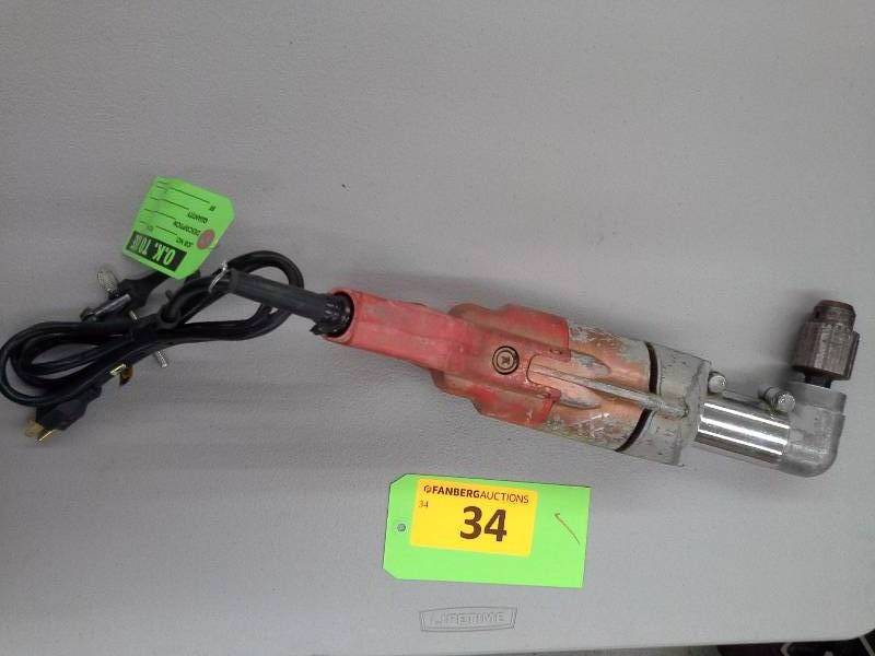 lot 34 image: Milwaukee Right-Angle Drill (12)