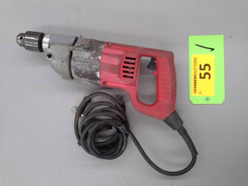 lot 55 image: Milwaukee 12 Drill