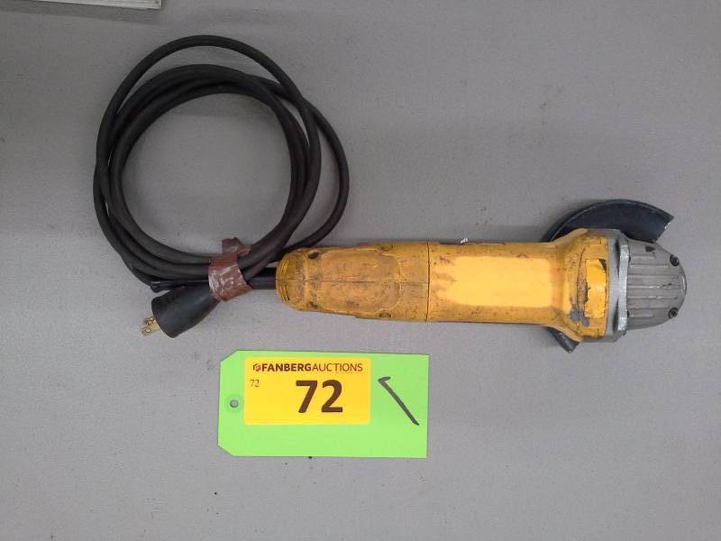 lot 72 image: DeWalt D28402 4-12 Angle Grinder