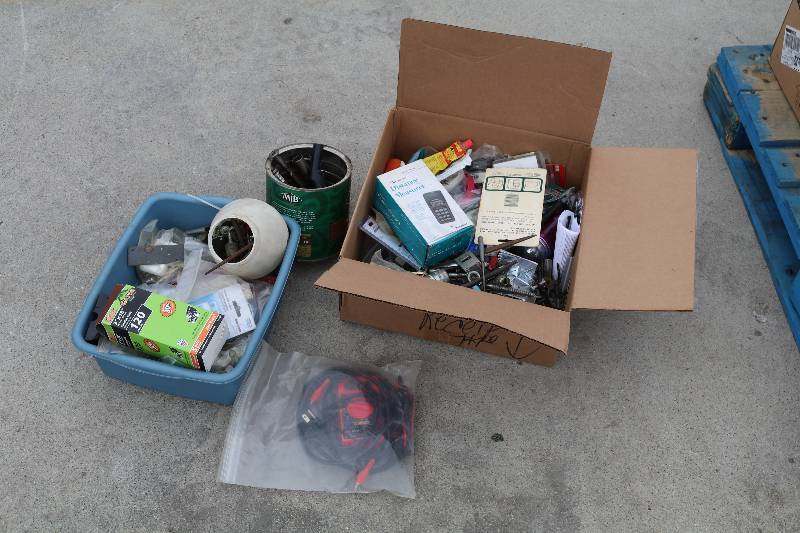 Misc ToolsSuppliesGarage Items