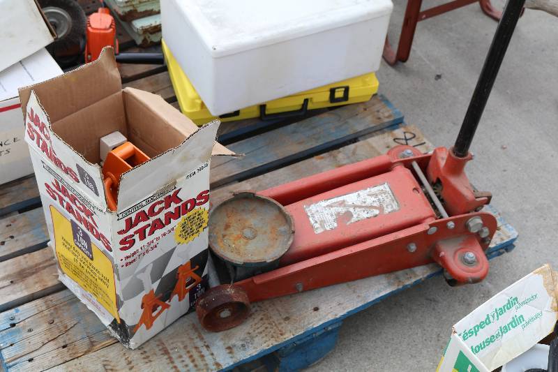 Jack Stands & Floor Jack