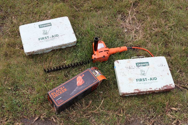 Hedge TrimmerFitrst Aid Kits