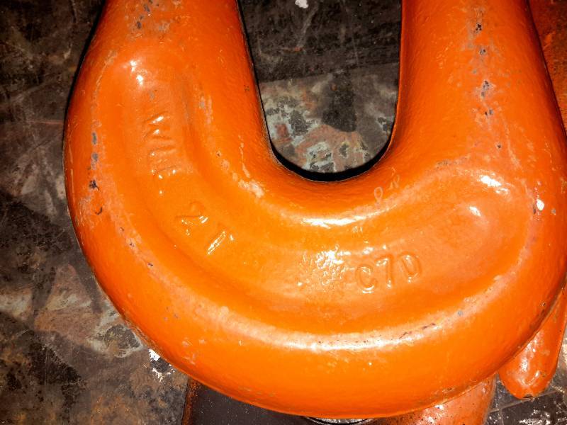 lot 98 image: 4 Steel hooks as pictured