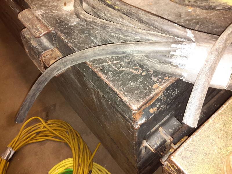 lot 122 image: 5 rolls of heavy duty cord.. No ends