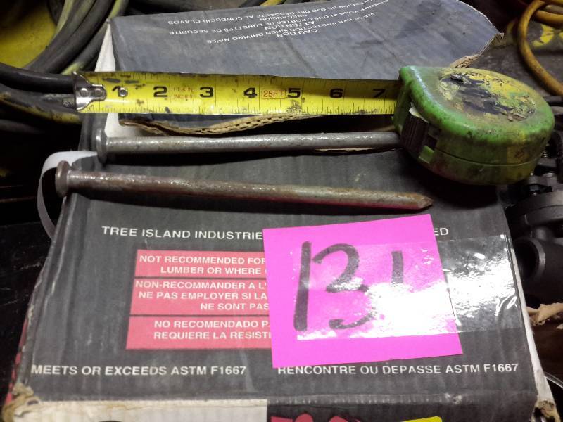 lot 131 image: 2 boxes of longheavy gauge nails