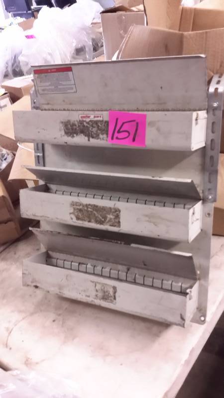 lot 151 image: Weather Guard 3 compartment Storage shelf