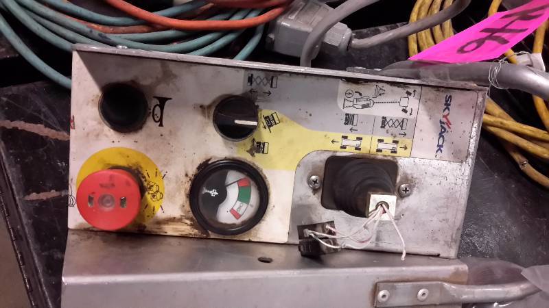 lot 146 image: SKYJACK Controller..