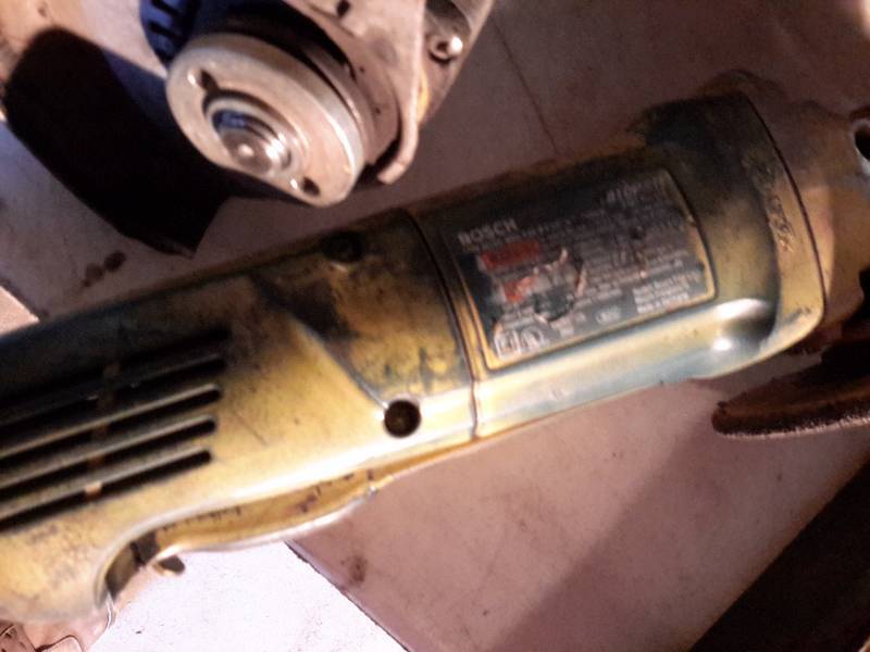 lot 223 image: Bosch and Dewalt 4 in Angle Grinders