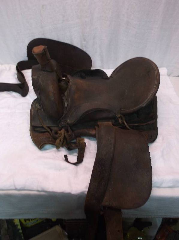 Saddle