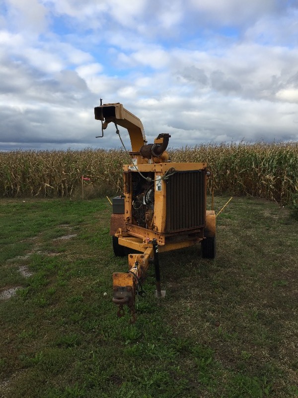 BRUSH BANDIT 150 WOOD CHIPPER