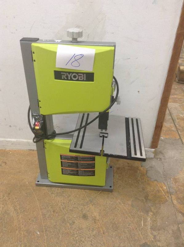Ryobi 2.5 Amp 9 in. Band Saw in Green | KX Real Deals Hastings - Tools