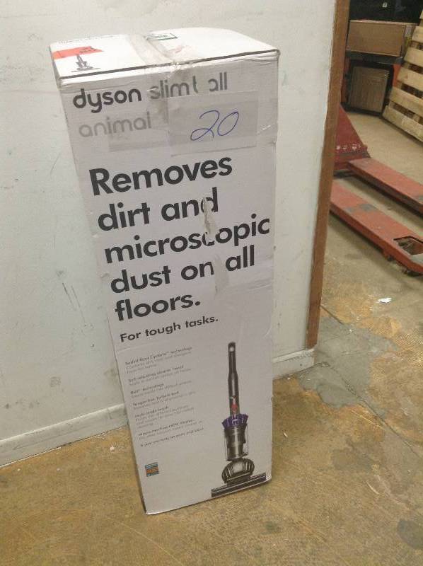 Dyson Slim Ball Animal Upright Vacuum Cleaner used in like new condition