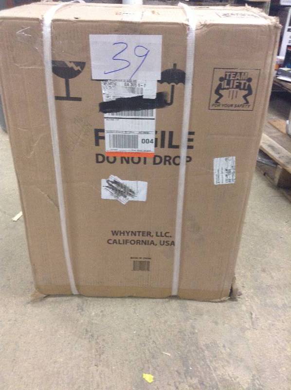 Whynter 15 in. 12 lb. Built-In Ice Maker in Stainless Steel new