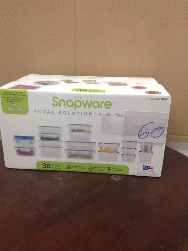 Snapware 38 pc Total Solution Plastic new