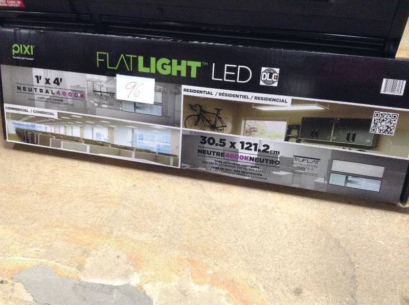 pixi Flatlight LED 1 x 4 not used
