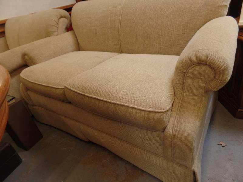 ROWE FURNITURE CUSTOM FABRIC LOVESEAT