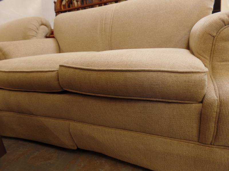 ROWE FURNITURE CUSTOM FABRIC LOVESEAT