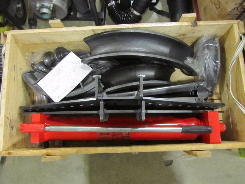 lot 6 image: URREA 32 in. to 3 in. Hydraulic Pipe Bender