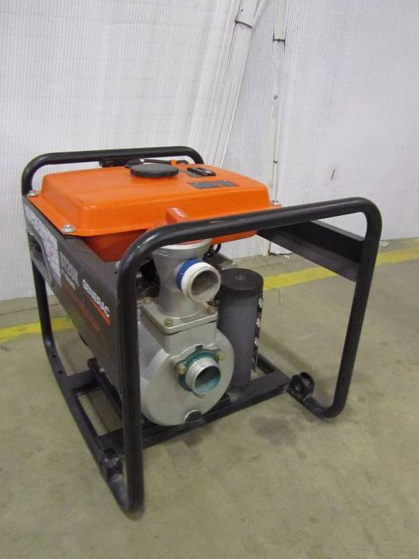 lot 7 image: Generac 5 HP 2 in. Gas Powered Semi-Trash Water Pump