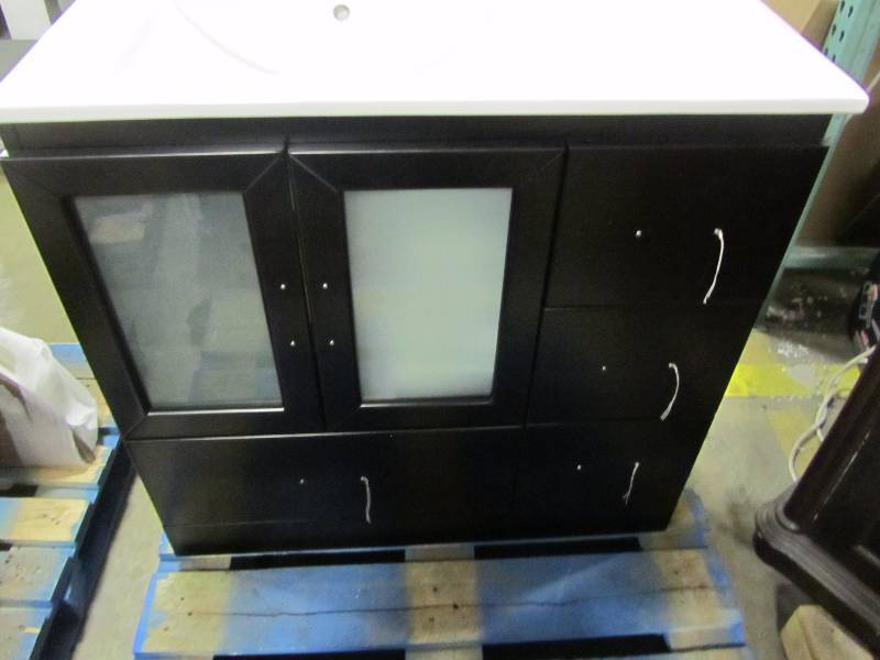 lot 78 image: Virtu USA Caroline Parkway 36 in. W x 36 in. H Vanity