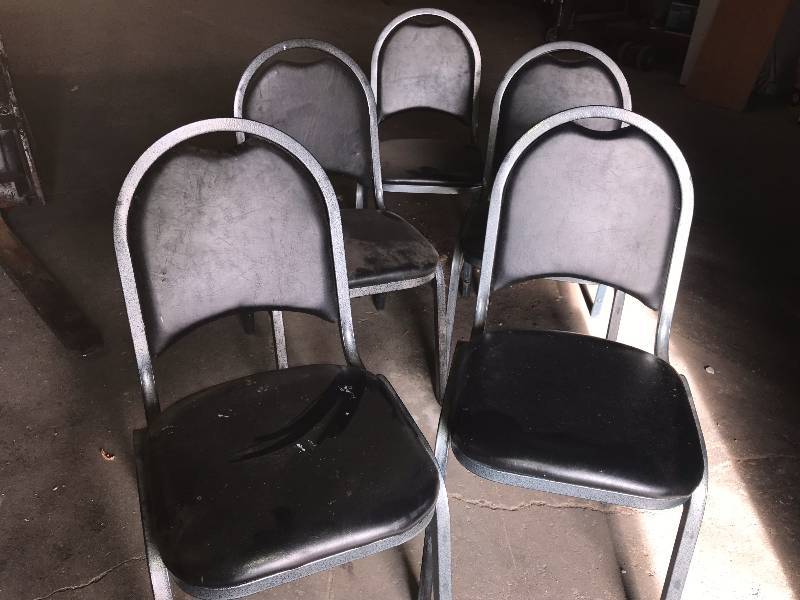 Set of 5 Dining Chairs